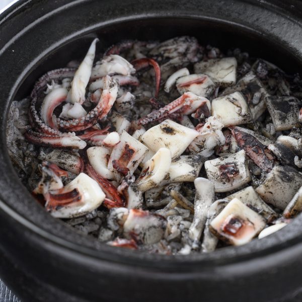 【新鮮ヤリイカ使用】釜めしの素　「イカ墨」